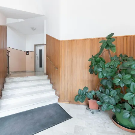 Flaminia Bright & Roomy Pesaro